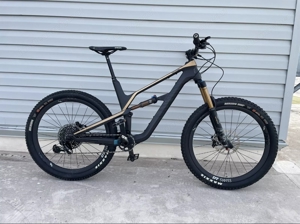 2019 Canyon Spectral cf 9.0 SL