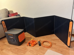 Jackery Explorer 2000 Pro inkl. Solarpanel Bild 2