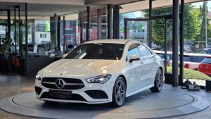 Mercedes-Benz CLA 180d Aut amg-Paket*Rückfahkamera*Navi*Sitzheizung