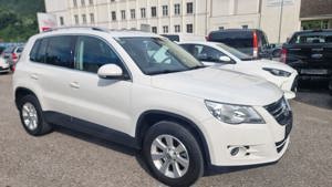 Volkswagen Tiguan 2,0 TDI Allrad TÜV NEU AHK