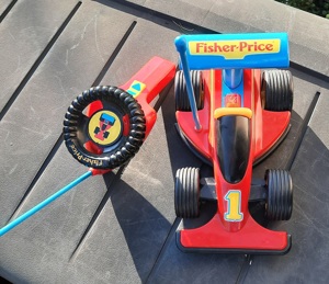 Fisher Price - Formel Junior Fernlenkflitzer