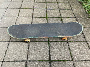 Skateboard