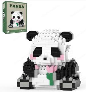 sitzender Panda mit Blumen