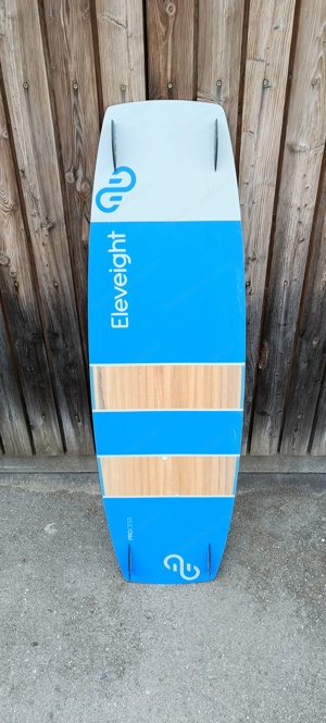 Eleveight Kiteschirm RS19 + Bar 22m + Board Master Bild 3