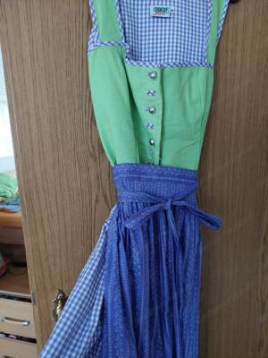 Dirndl Größe 46