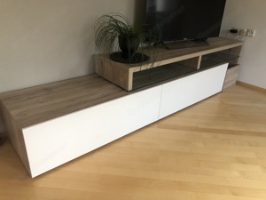 Side board