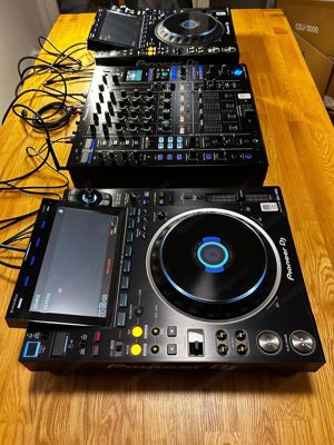 2x Pioneer CDJ-3000 + 1x DJM-A9 Mixer   Neuwertig, inkl. Prolighting Cases & Zub