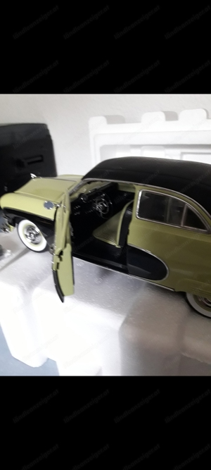 Modellauto 1950 Ford Crestliner " Bell Air " Bild 2