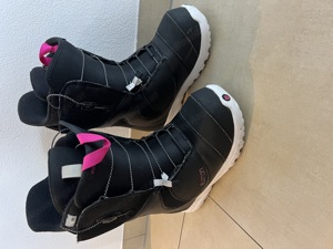 Neue Snowboard Boots 38