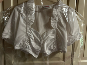 Dirndl & Bluse  Bild 3