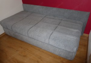 Couch, als Bett ausziehbar von 90x200cm auf 180x200cm