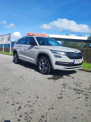 Skoda kodiaq Sportline 7 sitzer  Bild 4