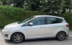 Ford C-Max Easy 1,0 l sehr gepflegt Bild 3