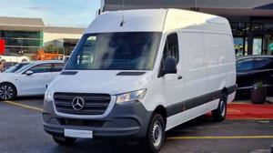 Mercedes-Benz Sprinter Bild 2