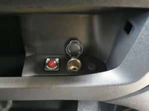 Opel Vivaro Bild 16