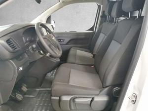 Opel Vivaro Bild 6