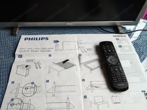 Philips TV 56 x 34 x 7,5cm Bild 2