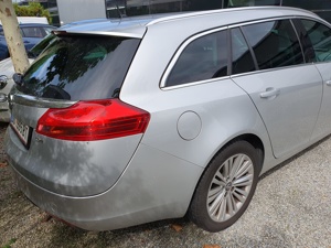 Opel Insignia Sports Tourer SW Bild 2