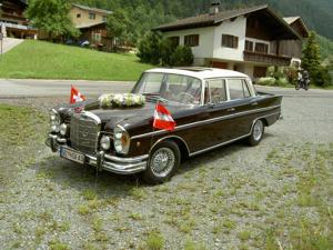 Mercedes W 111, 220 Sb Bild 4