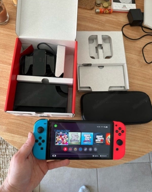 Nintendo Switch Oled + Cover