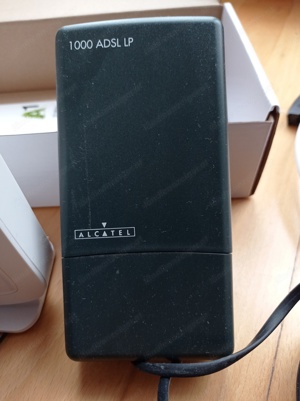 A1 Wlan Box VV2220 VDSL + Alcatel Splitter Bild 4