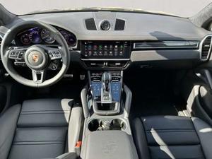 Porsche Cayenne Bild 11