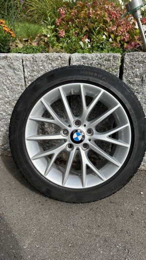 BMW 118i F20 B38 mit M-Paket und Lederausstattung Bild 10