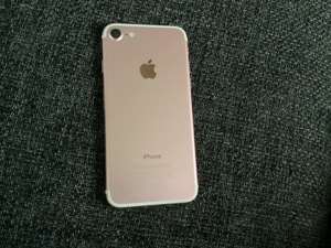 I Phone 8 weiß  Bild 3