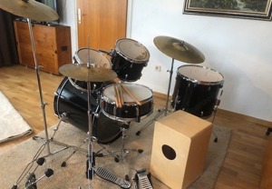 Drum Kit - Schlagzeug Set plus Cajon