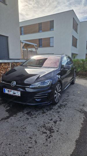 VW Golf 7 Highline (R-Line) TDI DSG 116 PS Bild 2