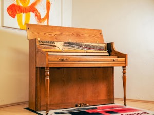 Wurlitzer Klavier, Spende für Down-Syndrom Tirol inklusiv (*)Kostenlose Lieferung (*) Bild 12