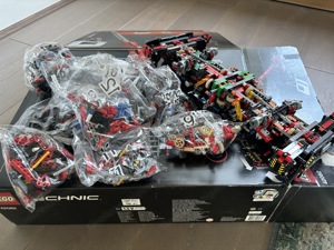 LEGO Technic 42082 Rough Terrain Crane Bild 3