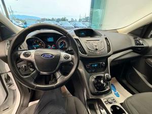 Ford Kuga Bild 8