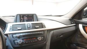 BMW 320 Bild 19