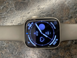 Apple Watch 9 45mm Aluminiumgehäuse 