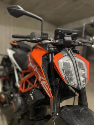 KTM Duke 390  Baujahr 2017 Bild 3