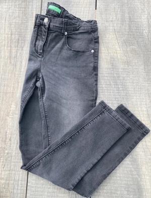 Jeans Gr 152 Bild 2