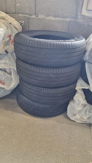 4 selten benutzte Sommerreifen - Michelin Primacy 4 - 215 65 R17 103V Bild 4