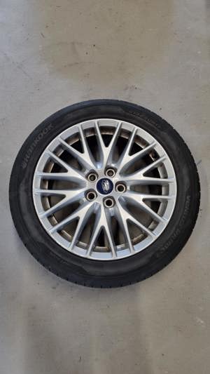 Gebrauchter Komplettradsatz Original Ford 17 Zoll mit Hankook Sommerreifen - 215 50 R17 95W Bild 5