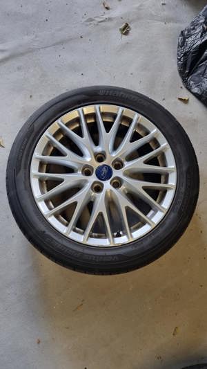 Gebrauchter Komplettradsatz Original Ford 17 Zoll mit Hankook Sommerreifen - 215 50 R17 95W Bild 8