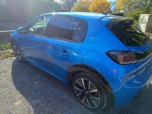 Peugeot 208 Bild 2