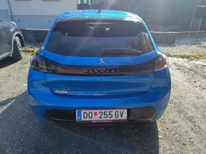 Peugeot 208 Bild 3