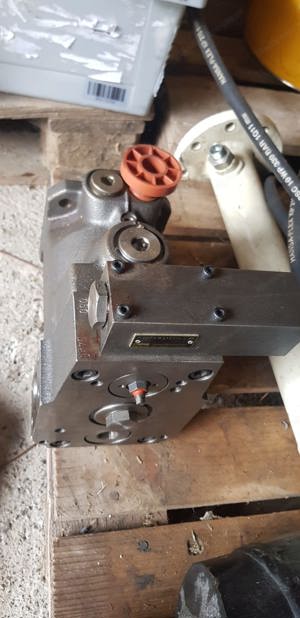 Axialkolbenpumpe zu verkaufen