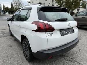 Peugeot 2008 Bild 8