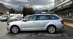 Skoda Octavia Combi 1,6 TDI Ambition DSG *NAVI *APP CON. *PDC HI Bild 3