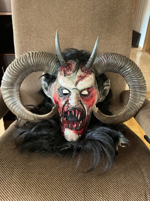 Krampusmaske