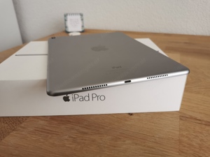 iPad Pro (SIM-fähig), 9,7", 32GB, Space Grau Bild 2