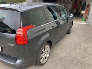 Verkaufe Peugeot 5008