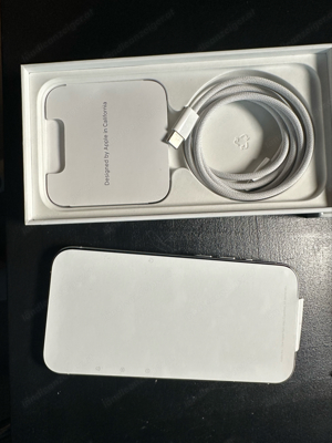 iPhone 15 Pro - Titanweiß - 128GB (NEU)