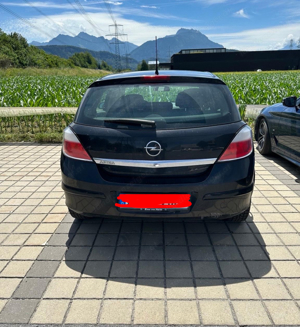 Opel Astra Bild 2